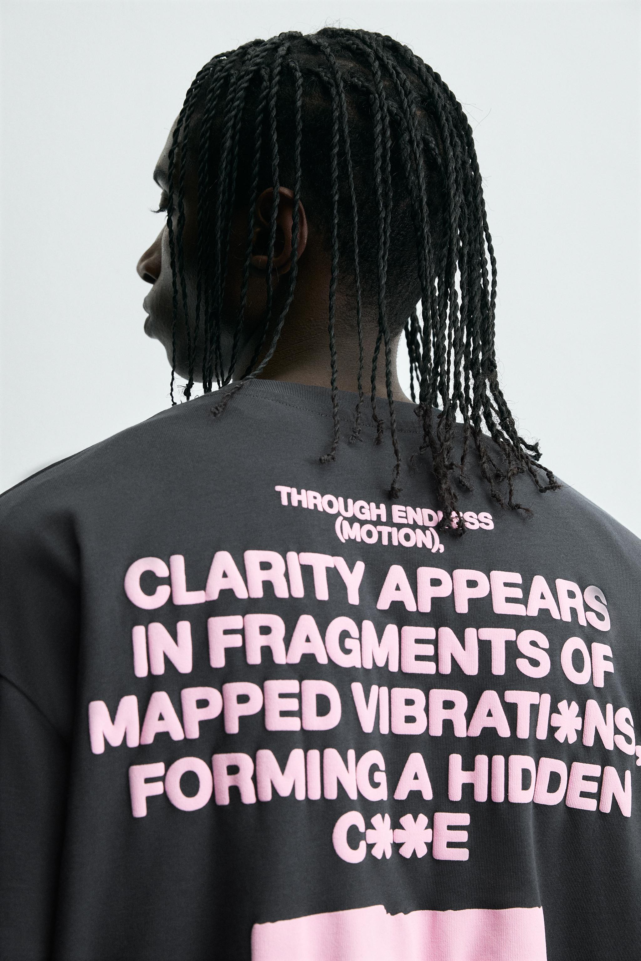 RUBBERIZED PRINTS T-SHIRT